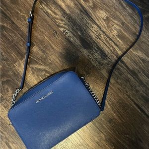 Michael Kors Blue Crossbody Bag - Authentic - fits plus size body!